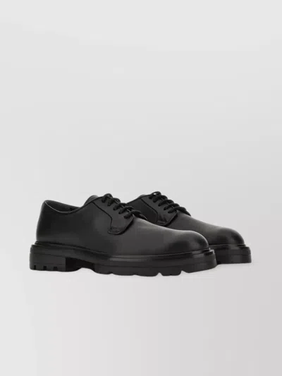 Hogan Chunky Sole Round Toe Derby Shoes In Black