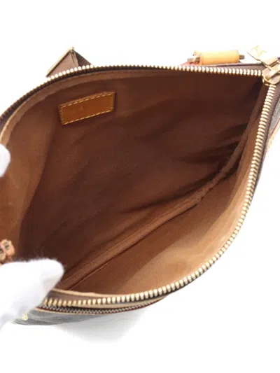 Pre-owned Louis Vuitton 2007 Pochette Bosphore Shoulder Bag In Brown