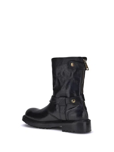 Dolce & Gabbana Men Leather Boots In Black