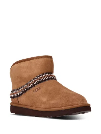 Ugg "classic Mini Crescent" Ankle Boots