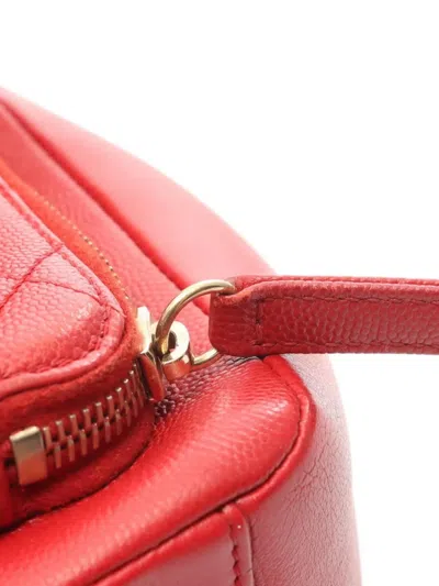 Pre-owned Chanel 2016-2017 Diamond-quilted Shoulder Bag In Red