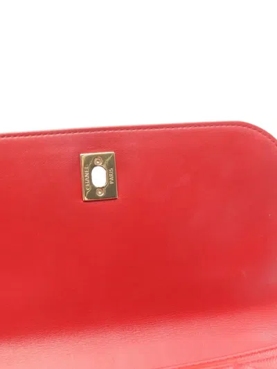Pre-owned Chanel 2016-2017 Diamond-quilted Shoulder Bag In Red