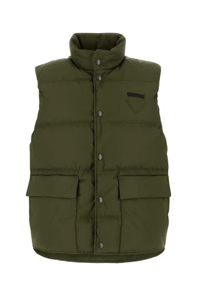 Prada Piumino Smanicato In Re-nylon Verde Militare Uomo In Green