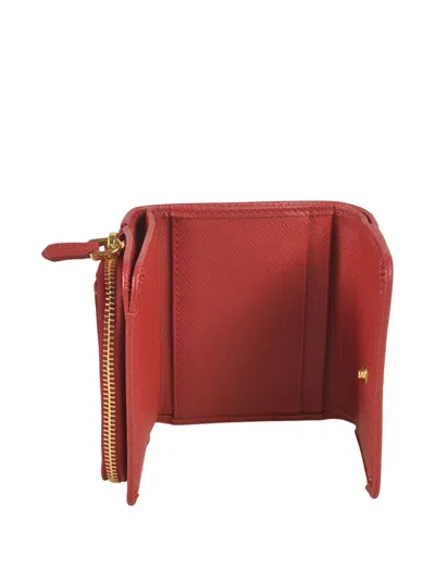 Prada Logo-plaque Wallet In Red