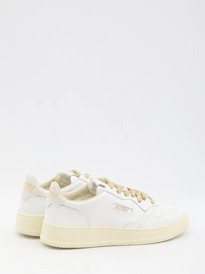 Autry Medalist Low - Leather Sneakers