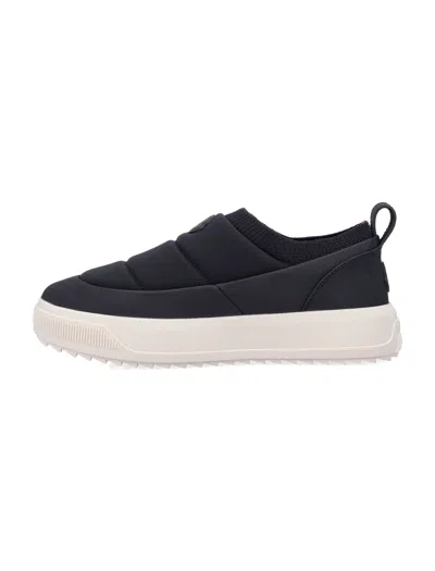 Moncler Pulse Slipon Low Top Sneakers In Black