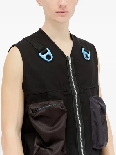 Space Available Ring-detail Utility Vest In Black