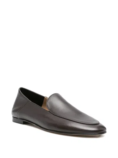 Dear Frances Gio Pointed-toe Leather Loafers