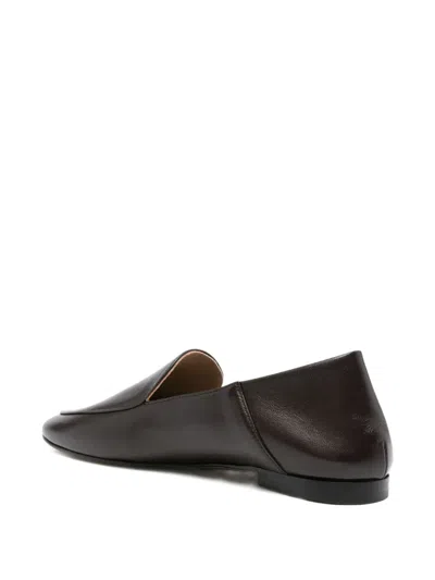 Dear Frances Gio Pointed-toe Leather Loafers