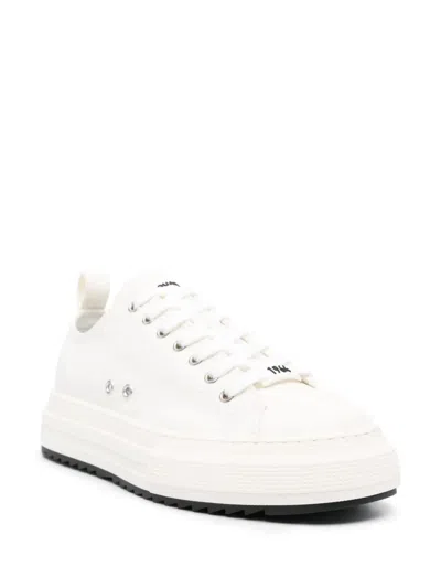 Dsquared2 White Sneakers With Minimalist Design And Signature Branding