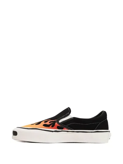 Kamiya Cornell Flame-pattern Slip-on Sneakers In Black