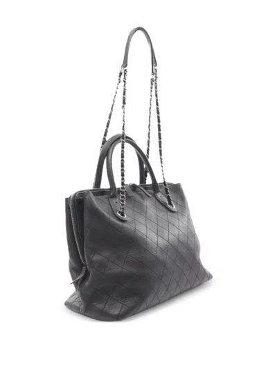 Pre-owned Chanel 2016-2017 Coco Mark Shoulder Bag In Black