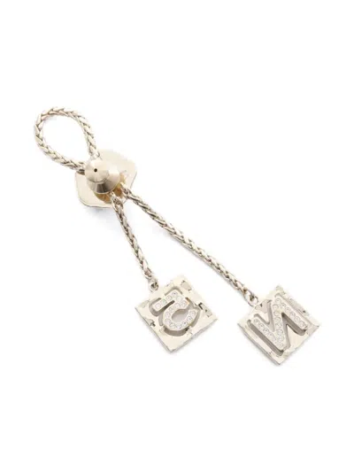 Pre-owned Chanel 1986-1988 Interlocking Cc Brooch In Silver