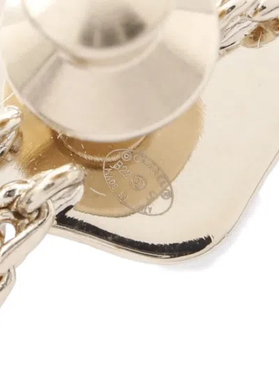 Pre-owned Chanel 1986-1988 Interlocking Cc Brooch In Silver