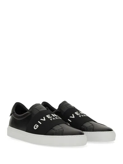 Givenchy Calfskin Leather Sneakers With Printed Logo And Contrasting Sole In Black
