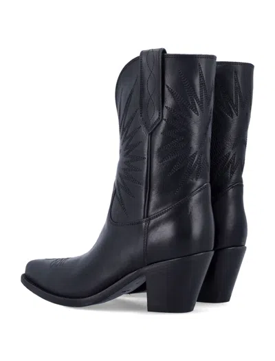 Golden Goose Deluxe Brand Low Wish Star Pointed-toe Boots In Black