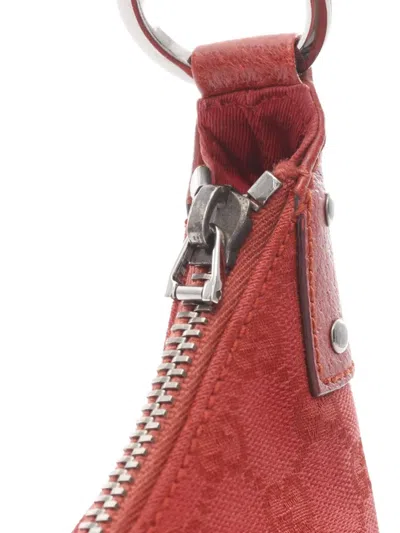 Pre-owned Gucci 2000 Gg Canvas Shoulder Bag In Red