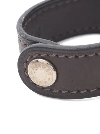 Pre-owned Hermes 2004 Nomad Glove Holder In Brown