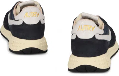 Autry Sporty Activewear Sneakers With Contrasting Logo Details In Blue