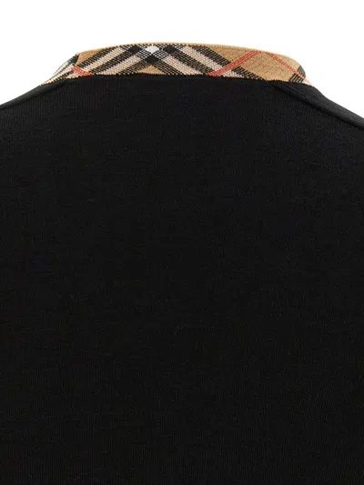 Burberry Crew Neck Knitwear With Distinctive Patterned Collar In Black