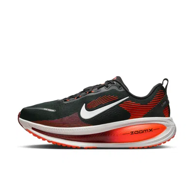Nike Vomero 18 Running Shoe