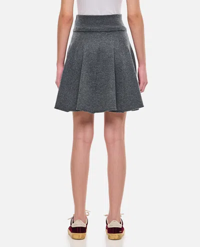 Extreme Cashmere Cashmere Short Pleated Skirt In Gray