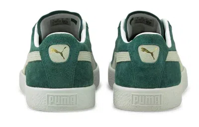 Puma Men's Low Shoe Suede Classic Xxi Vine/white In Green