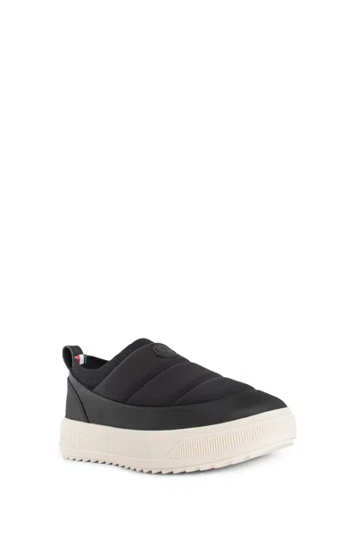 Moncler Pulse Slipon Low Top Sneakers In Black