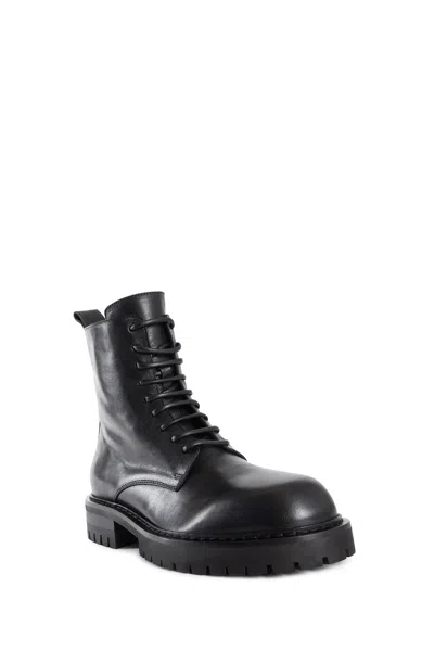 Ann Demeulemeester Skagi Ankle Boots In Grained Shiny Calfskin In Black