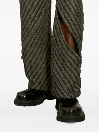 Isa Boulder Diagonal-striped Regular Trousers In Green