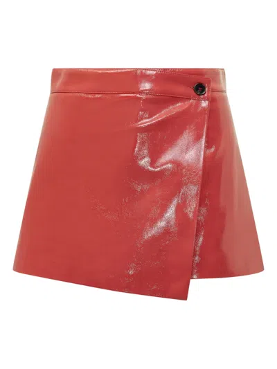 Msgm Patent Leather Asymmetric Skorts In Red
