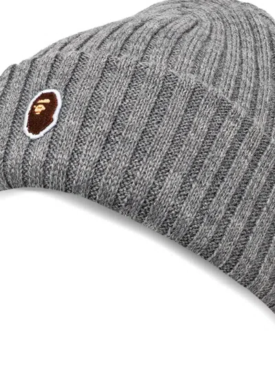 A Bathing Ape Ribbed-knit Logo Beanie In Gray