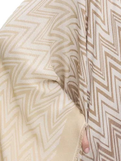 Missoni Zigzag-pattern Fringed Poncho In Red