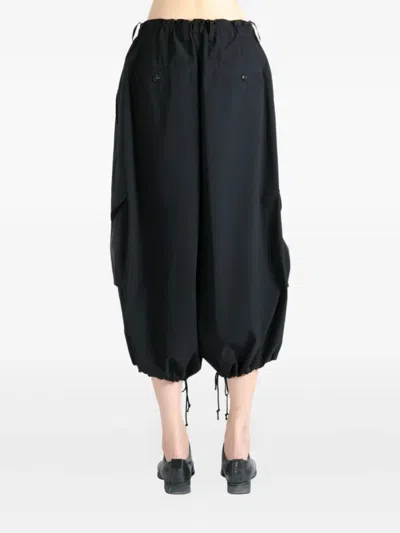 Y's Drawstring Cropped Trousers In Black