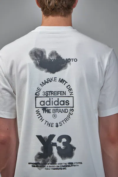 Y-3 Gfx Short Sleeve Tee In White