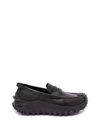 Moncler Men Trailgrip Loafer Sneakers In Black
