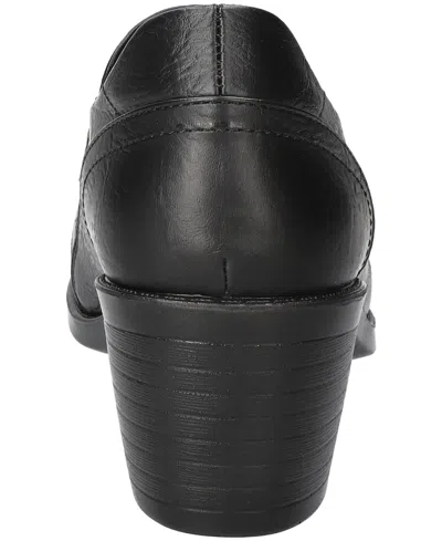 Easy Street Lavelle Women's Comfort Block-heel Slip-on Shooties