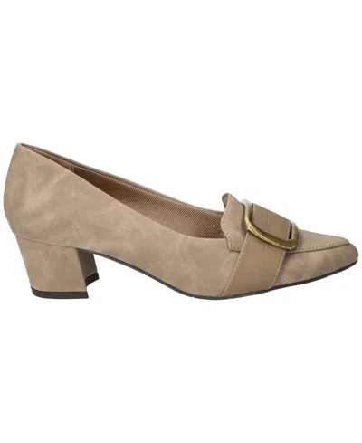 Easy Street Amber Pointed Toe Pump