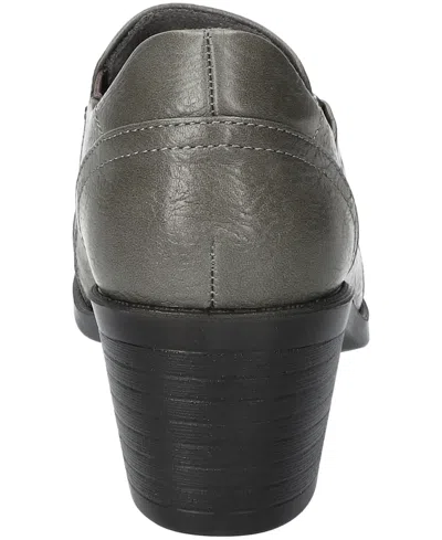 Easy Street Lavelle Women's Comfort Block-heel Slip-on Shooties