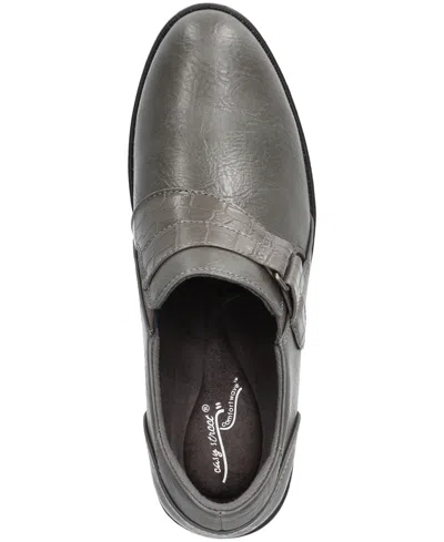 Easy Street Lavelle Women's Comfort Block-heel Slip-on Shooties