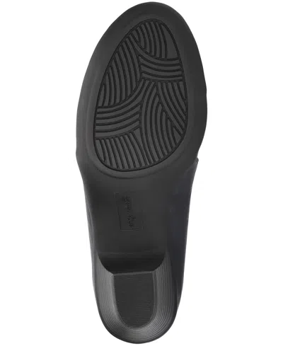 Easy Street Women's Fondly Block-heel Slip-on Shooties