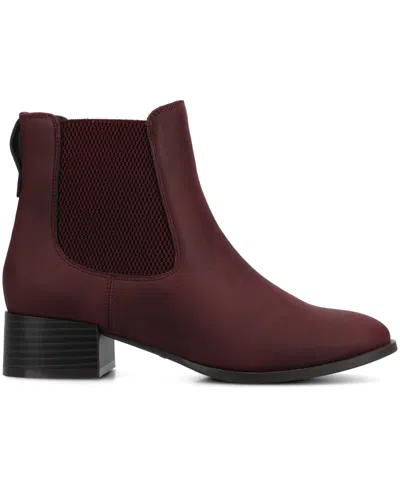 Journee Collection Women's Chayse Chelsea Booties