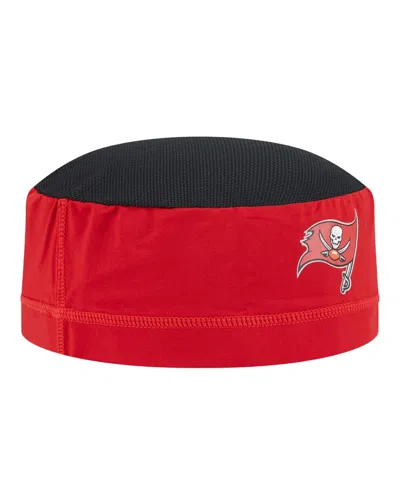 New Era Men's Red Tampa Bay Buccaneers Nfl Training Camp Skully Hat