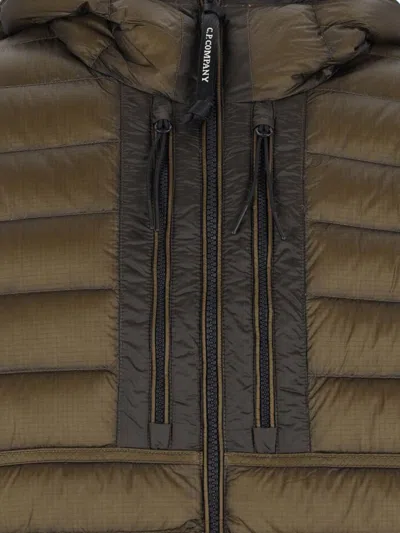 C.p. Company Piumino Imbottito In Brown