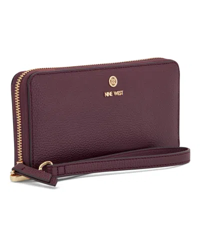 Nine West Lockup 9s Zip Around Wristlet