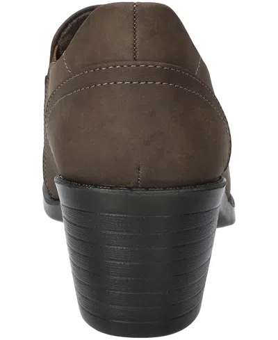 Easy Street Lavelle Women's Comfort Block-heel Slip-on Shooties