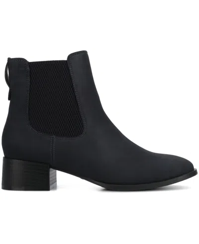 Journee Collection Women's Chayse Chelsea Booties
