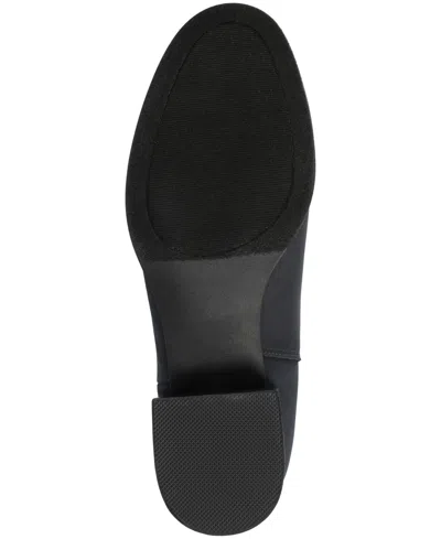 Journee Collection Women's Chayse Chelsea Booties