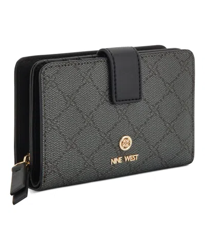 Nine West Lockup 9s French Wallet