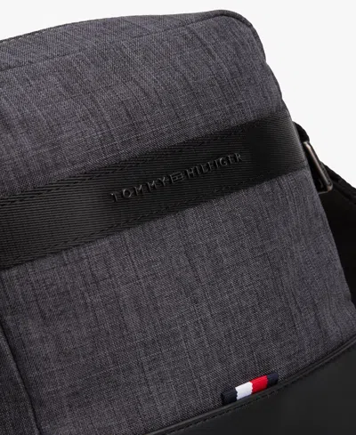 Tommy Hilfiger Men's Mini Reporter Bag